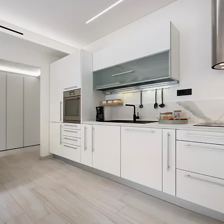 Appartement Elysium I *