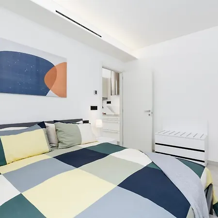 Elysium I Apartment